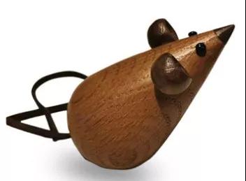 永利集团官网手工实木富贵鼠